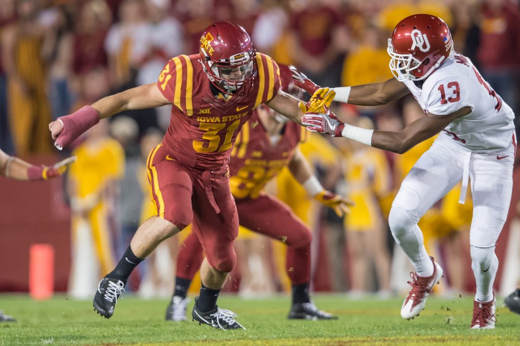 ISU linebacker Josh Jahlas in action. (Photo courtesy ISU Athletics Communications).