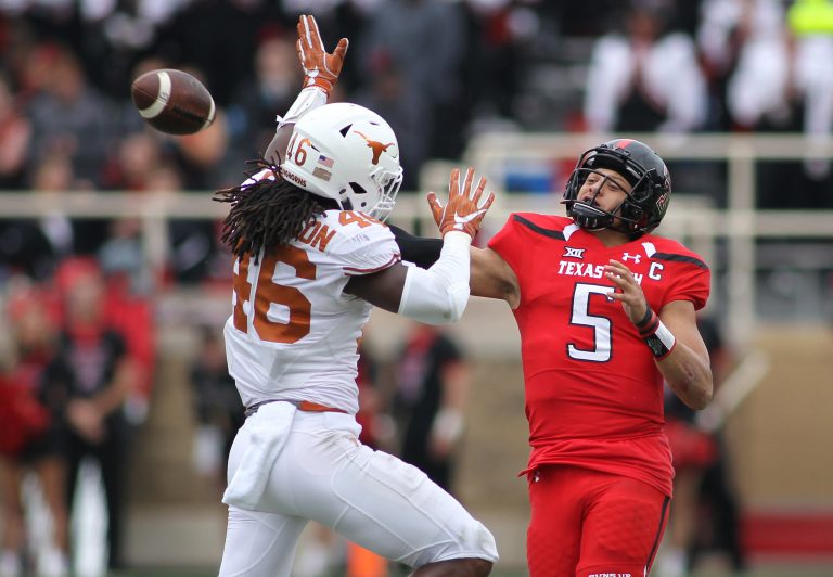 Cyclones must get creative to contain “crafty” Patrick Mahomes