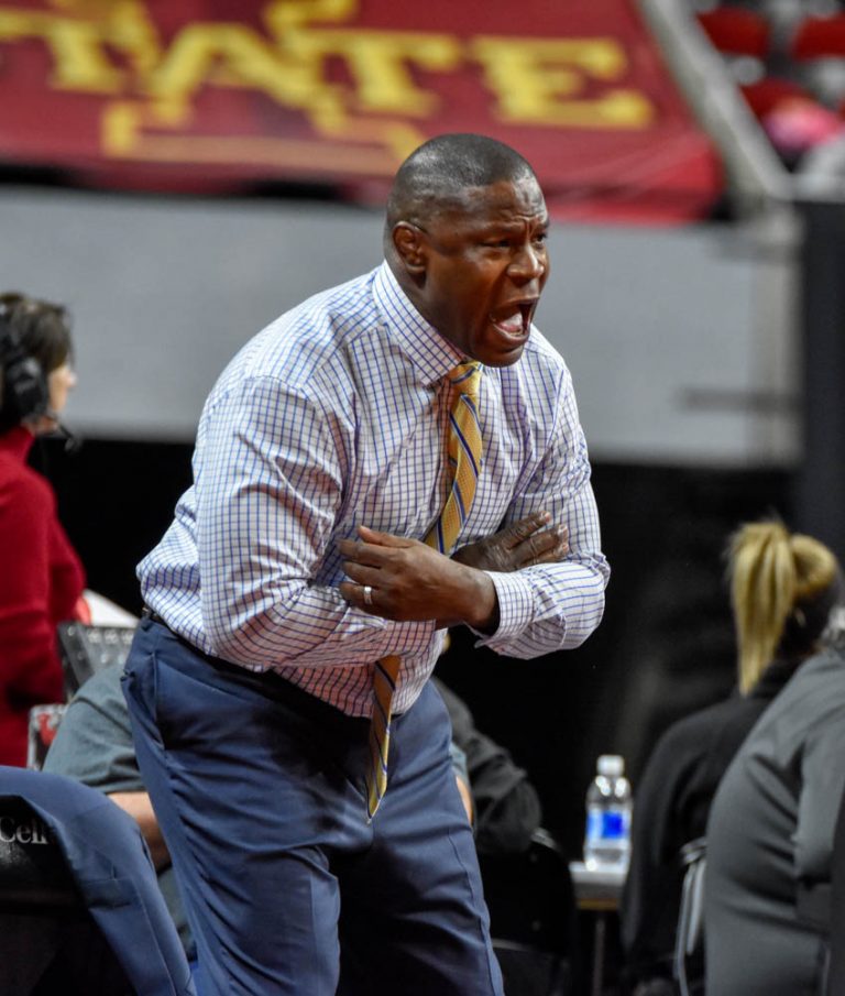 WRESTLING: Iowa State loses much needed dual vs. UNI