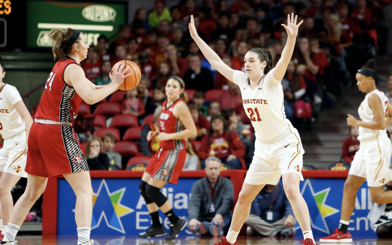 WBB: Iowa State overcomes halftime deficit to win season opener