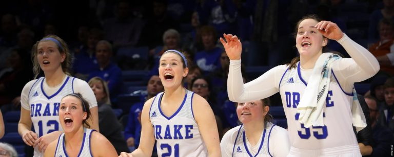WBB: Mid-Majors getting short end of the stick in Women’s Basketball