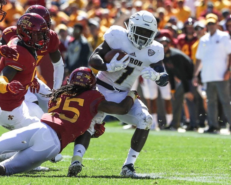 “BIG ON SWAGGER”: Anthony Johnson and Datrone Young impress as CBs