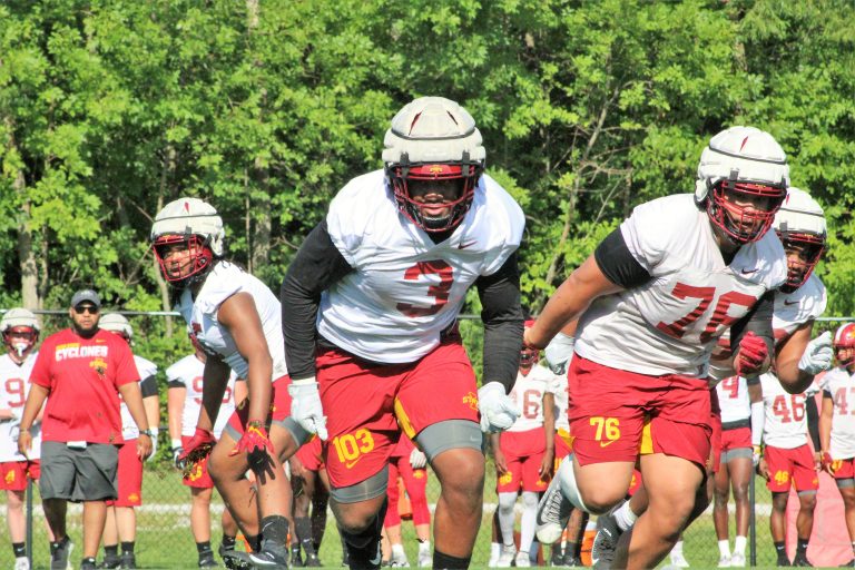 PHOTO GALLERY: Iowa State’s Open Practice