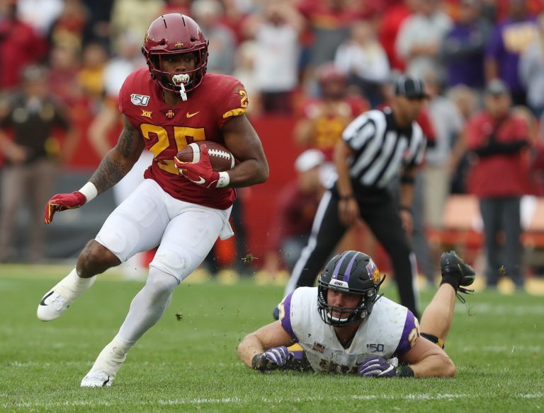 NOTEBOOK: How RB Sheldon Croney became “the rock” down the stretch