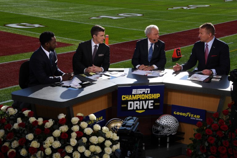 ESPN’s Rece Davis expects first  #CollegeAmesDay to be Washington State-esque