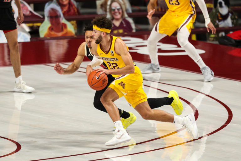 Iowa State picks up commitment from three-year Minnesota starter
