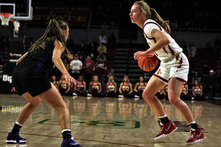 WBB: Cyclones escape late rally from UNI, sweep in-state rivals