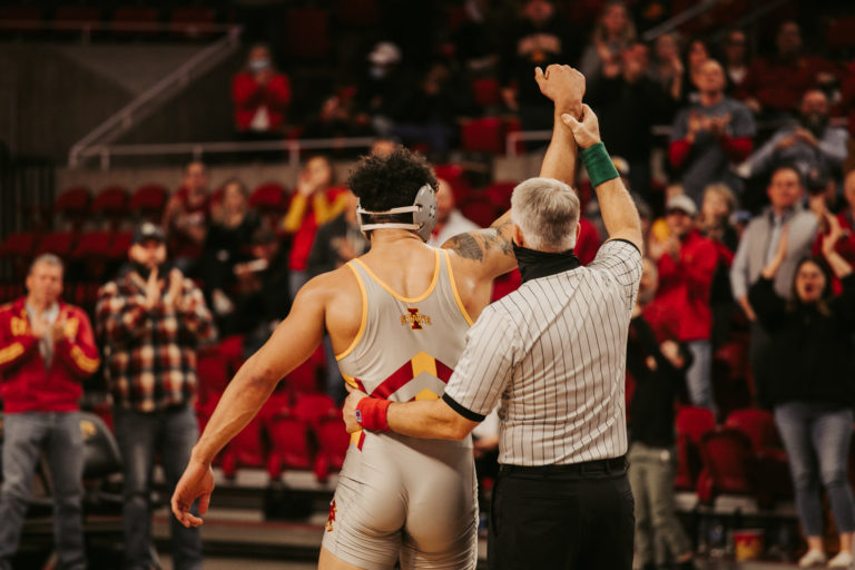 Yonger Bastida stands out in win over CSUB