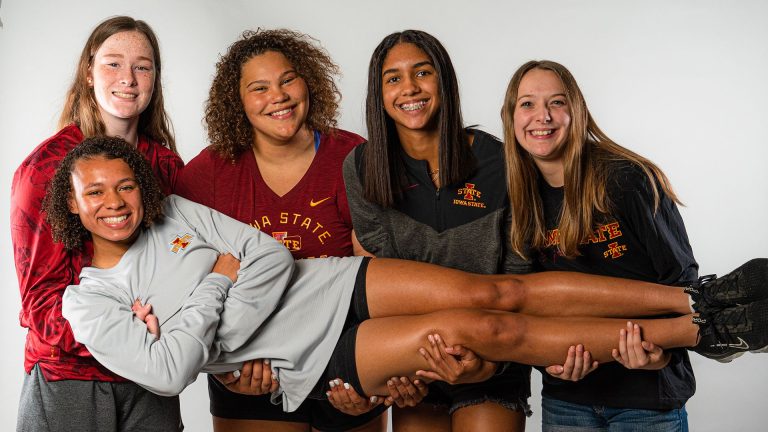 WBB: Iowa State welcomes Top 10 recruiting class on signing day