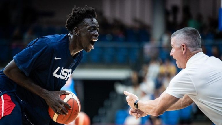 Omaha Biliew scores 15 in Team USA’s quarterfinal win