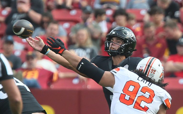 Iowa State QB Rocco Becht ready for the spotlight in Big 12 clash with No. 14 Oklahoma in Norman