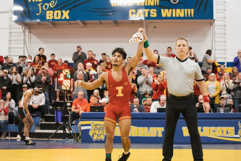 Kysen Terukina named Big 12 Wrestler of the Week