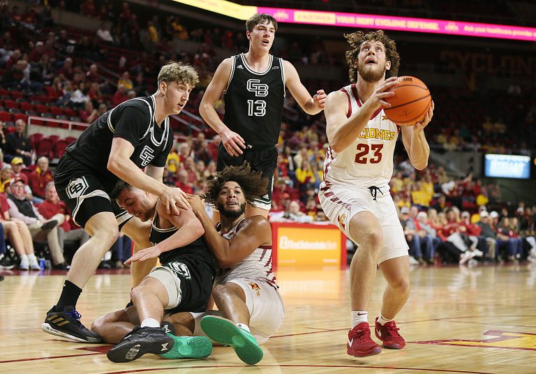 “WE WANT CONRAD”: ISU fans offer up familiar early-season chant in 102-47 rout of Lindenwood