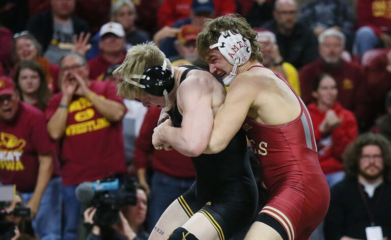 ISU’s Casey Swiderski turned his latest injury into a “test” he’s been acing since returning to the mat