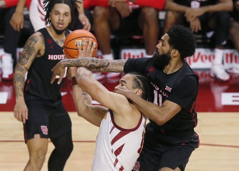 Scouting Houston: Cyclones under the spotlight in top 10 matchup with Cougars
