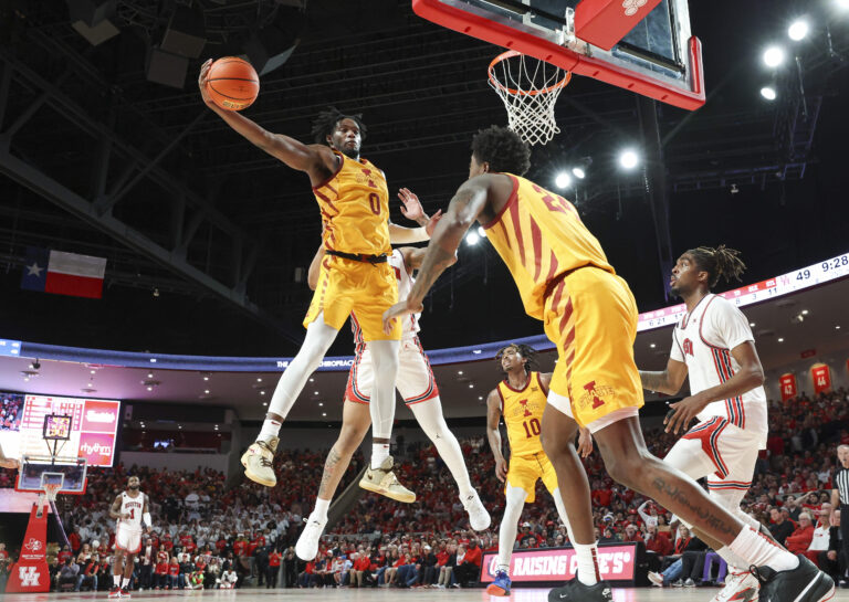 No. 6 Cyclones can’t dig out of an early hole in 73-65 loss to second-ranked Houston on the road