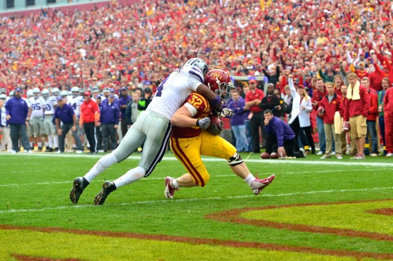 Missed opportunities cost Cyclones against Wildcats