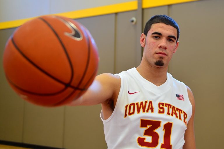 Right hook, left hook: The Georges Niang story
